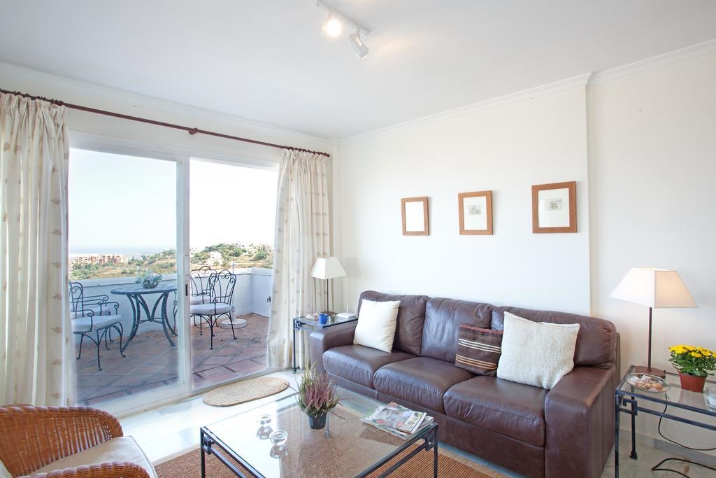 Apartment Jacarandas De Elviria Marbella Eksteriør bilde